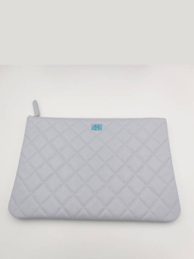 Classic Gold Hardware Logo Medium Caviar Clutch Bag Grey Chanel