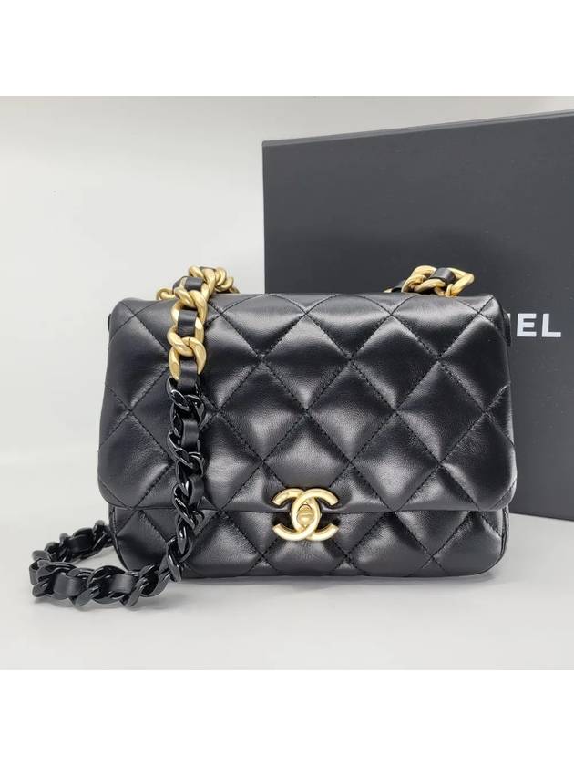 CC Quilted Flap Chain Small Leather Cross Bag Black Chanel