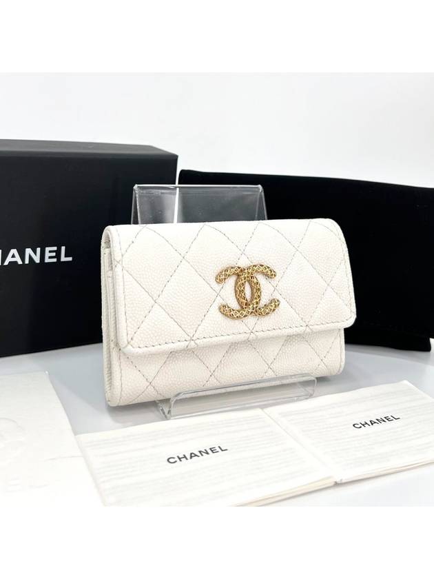 New logo flap snap card wallet caviar white AP3187 Chanel