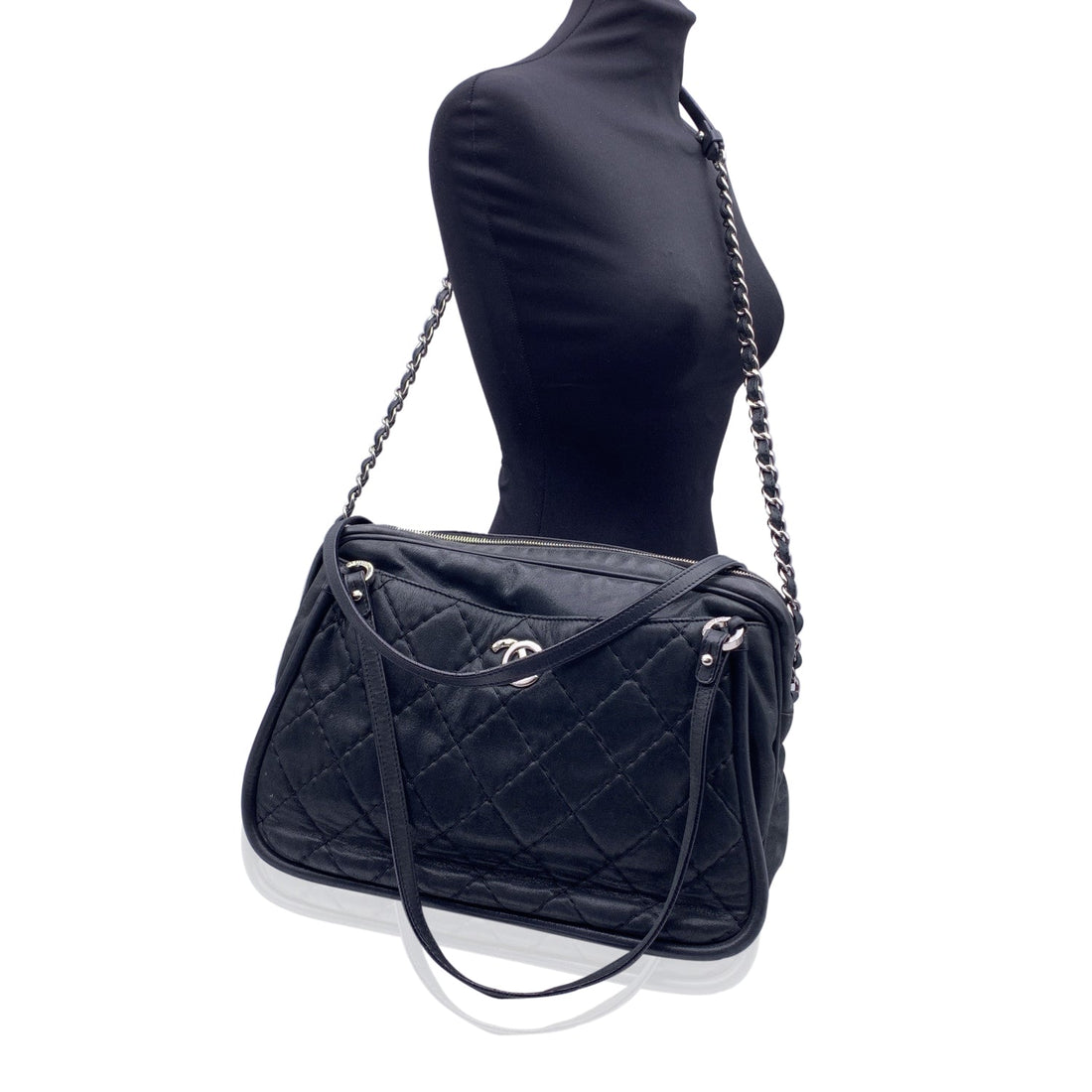 Top Quality Chanel Black Quilted Leather Relax Cc Tote Camera Shoulder Bag