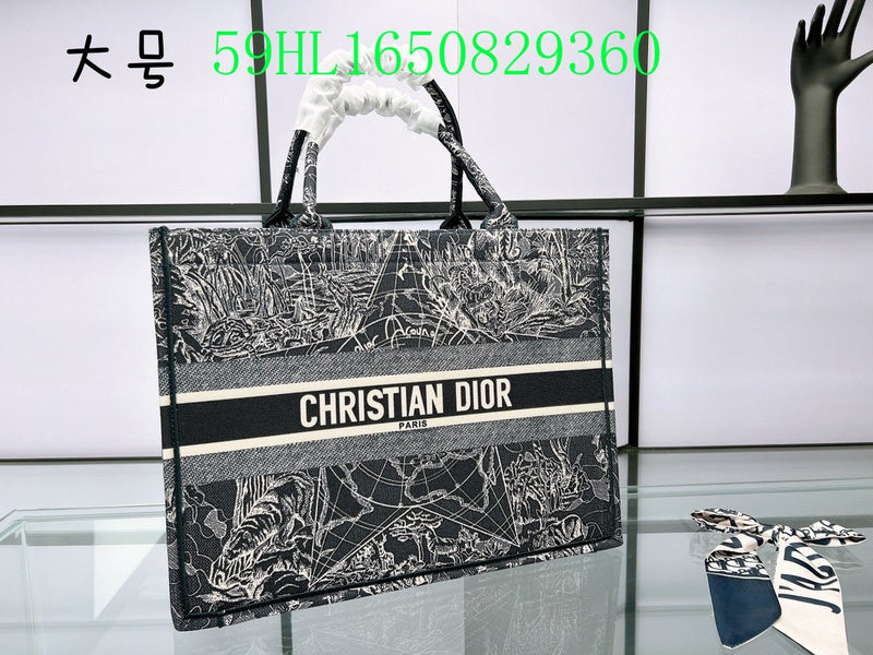 Christian Dior Bags Bags - The Tote   010