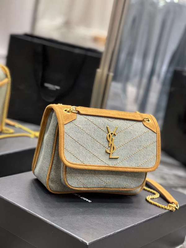 Yves Saint Laurent - Bags