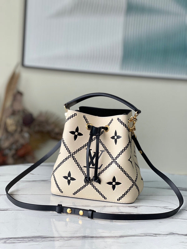 Beaunoirr Lu-Vi bags - 5467