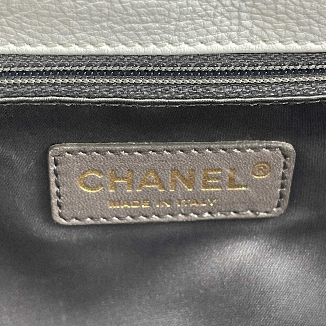 Top Quality Chanel - 09C Mosaic Metal East West Calfskin CC Maxi New Shoulder Bag