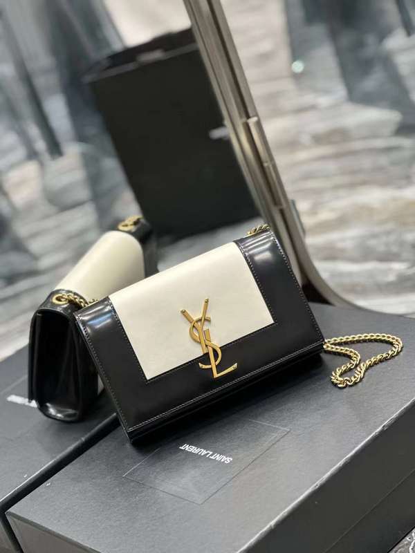 Yves Saint Laurent - Bags