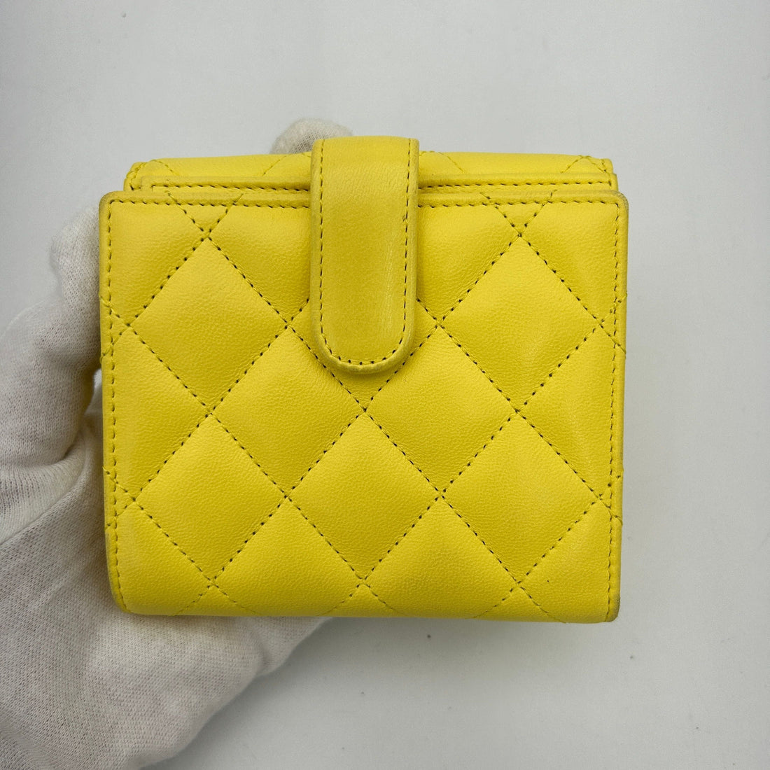 Top Quality Chanel Bifold Wallet Gold Hardware ITB77BZS0C3F