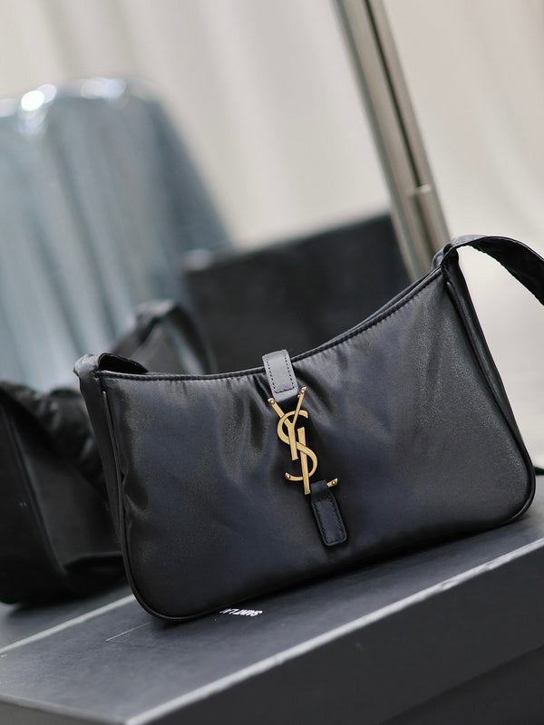 Beaunoirr - Yves Saint Laurent - Bags - 168