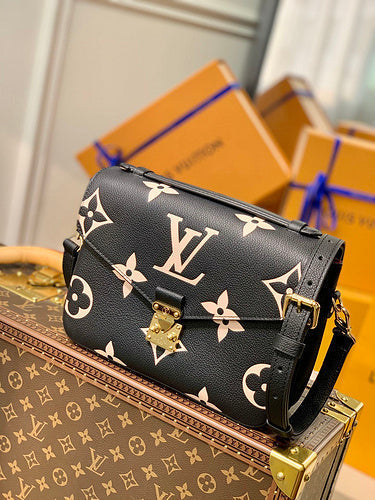 Beaunoirr Lu-Vi bags - 3385