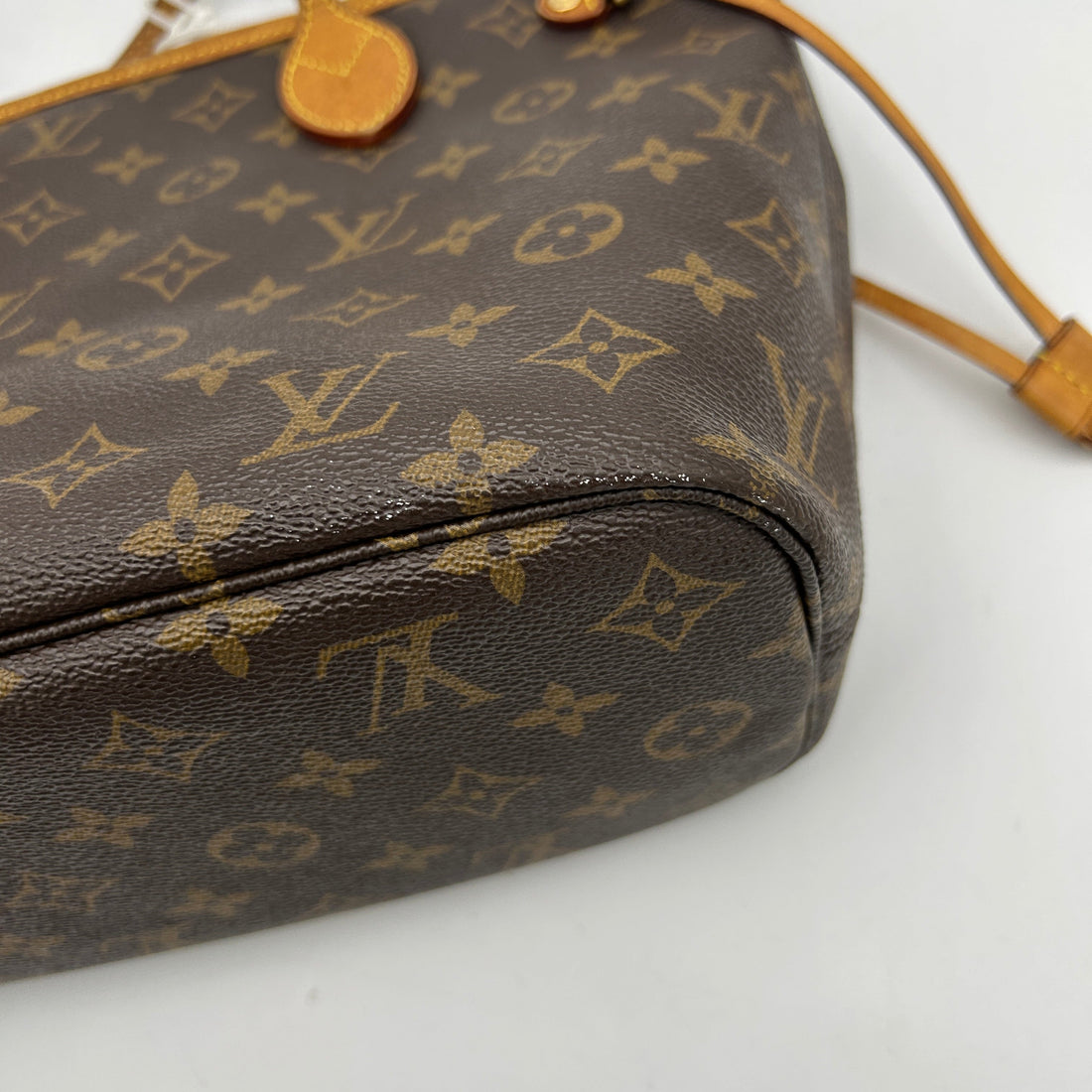 Louis Vuitton Neverfull MM Monogram Brown Shoulder Tote Bag