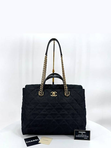 Caviar season shoulder bag tote black Chanel