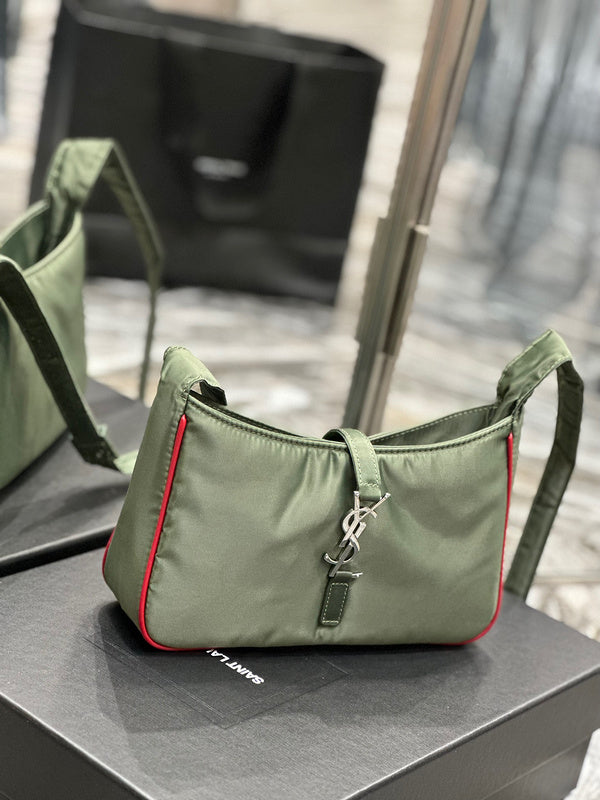 Beaunoirr - Yves Saint Laurent - Bags - 161