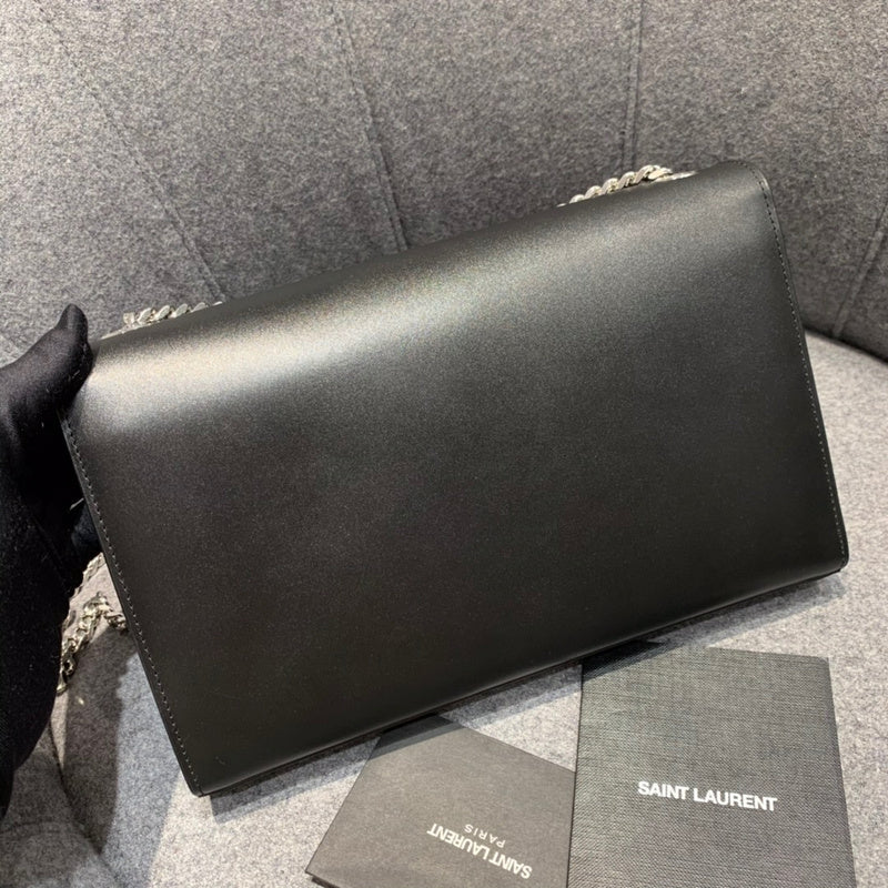 Yves Saint Laurent - Bags