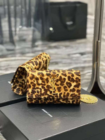Yves Saint Laurent - Bags