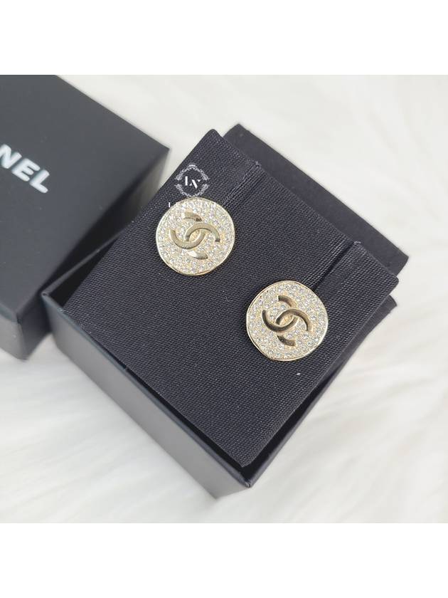 CC Logo Crystal Round Earrings Gold Chanel