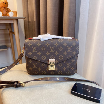 Elite Carryalls