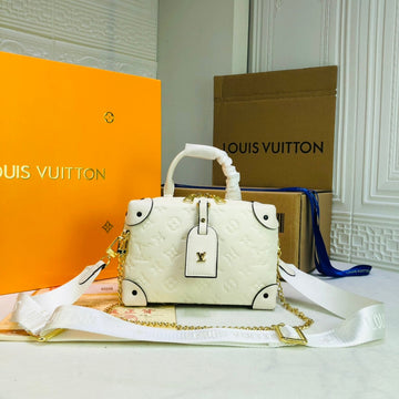 Elite Carryalls