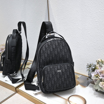 Elite Carryalls