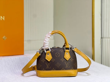 Elite Carryalls