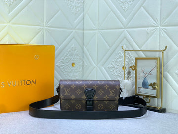 Elite Carryalls