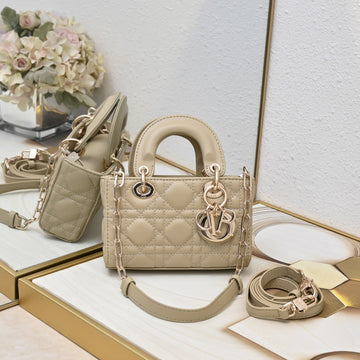 Elite Carryalls