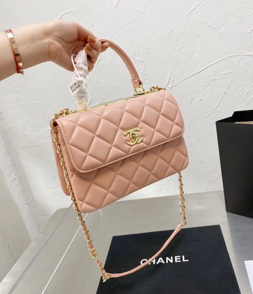 Top Quality Chanel Leather woman handbag