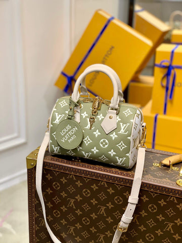 M46118 Speedy BandouliÃ¨re 20 Monogram Empreinte green