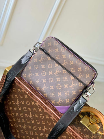 M46266 Trio Sac Plat Monogram Macassar 25cm purple