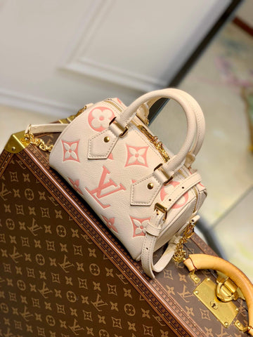 M46397 Speedy BandouliÃ¨re 20 Monogram Empreinte apricot