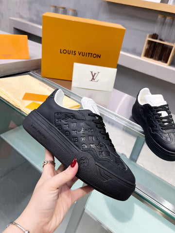 Louis Vuitton  Sneakers