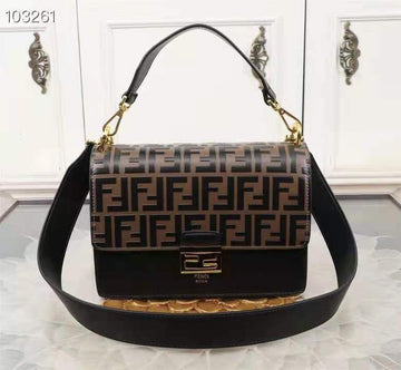 Elite Carryalls