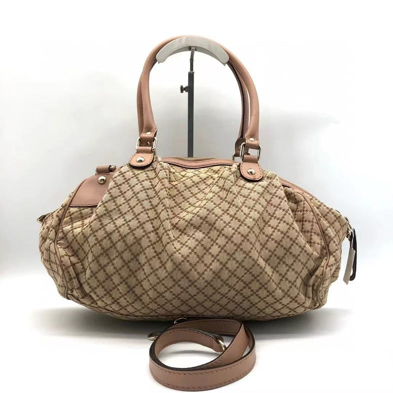 Gucci Beige Two-Way Bag