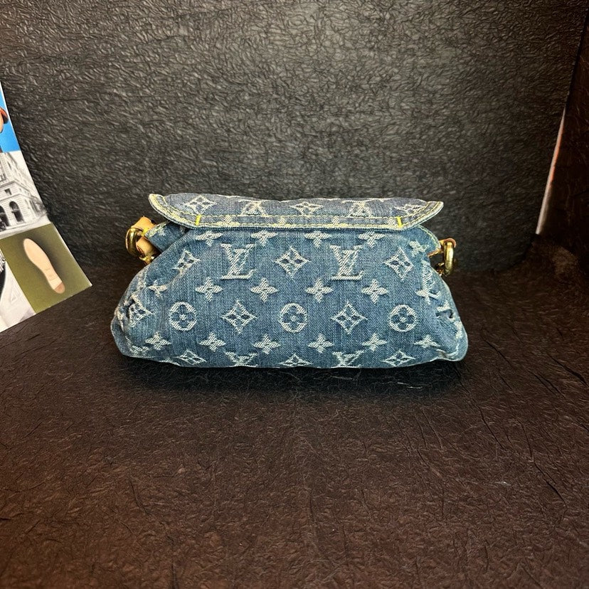 Louis Vuitton Denim Yuanbao Handbag Blue 27cm