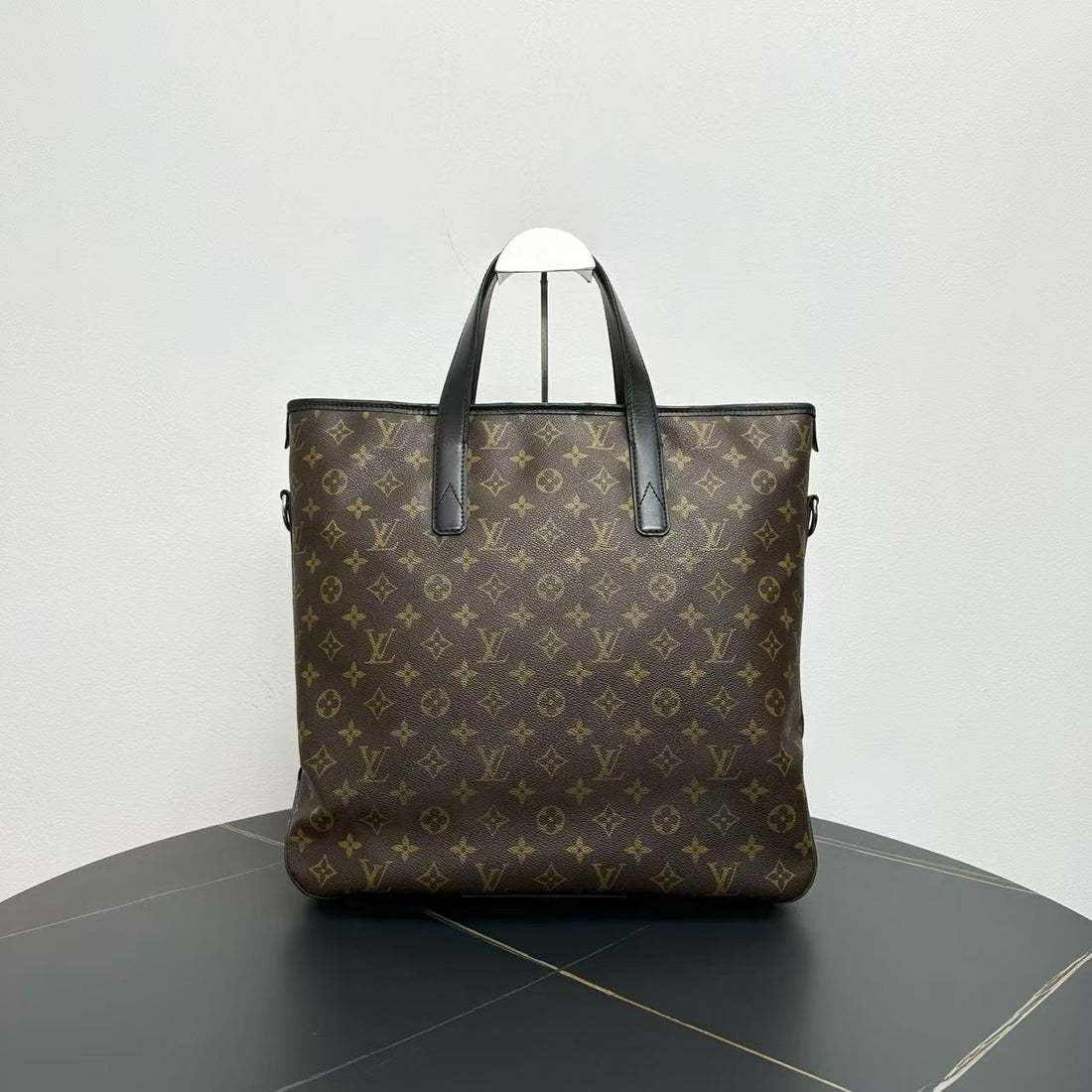 Louis Vuitton Monogram Canvas Tote Bag Brown Medium