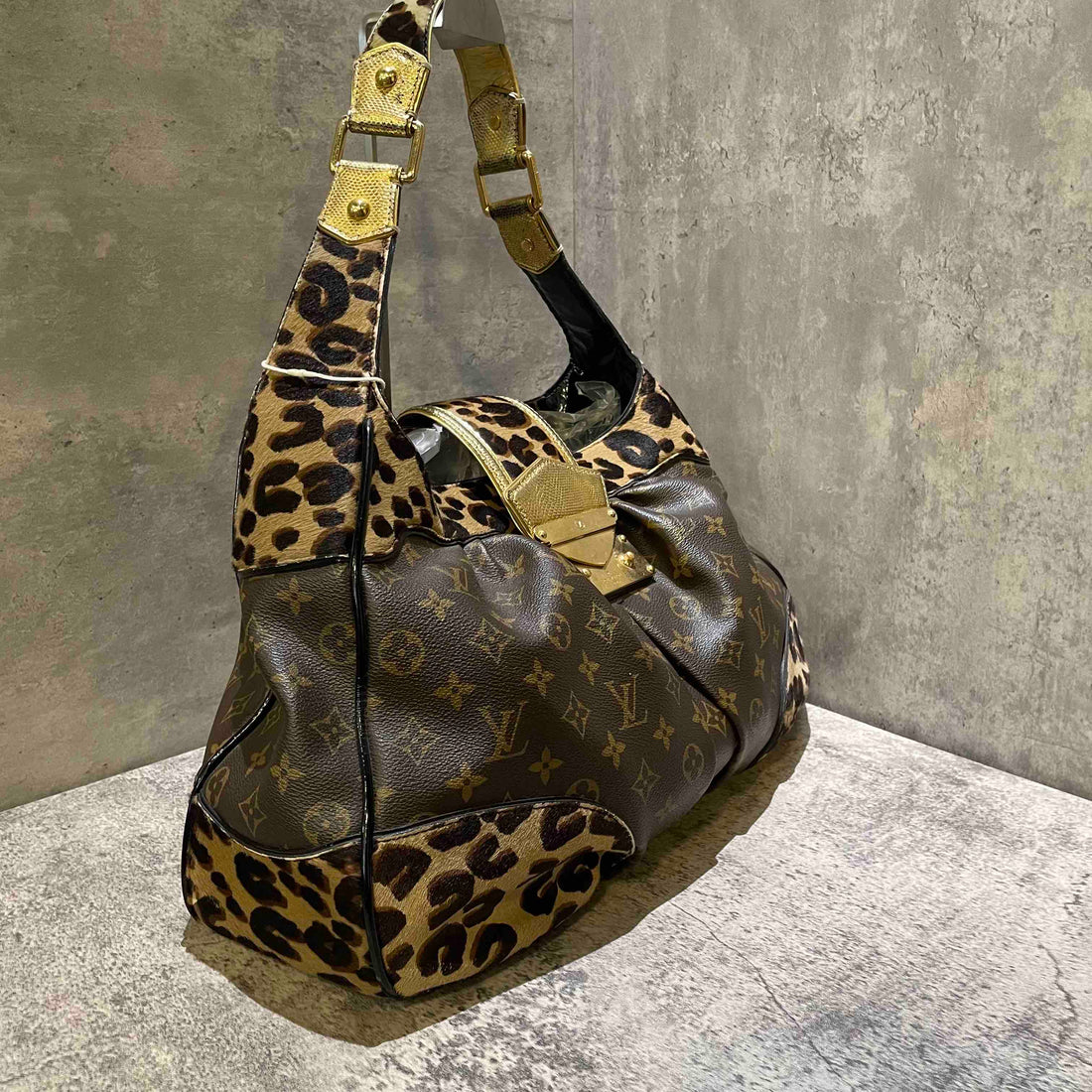 Louis Vuitton Leopard Print Monogram Canvas Shoulder Bag
