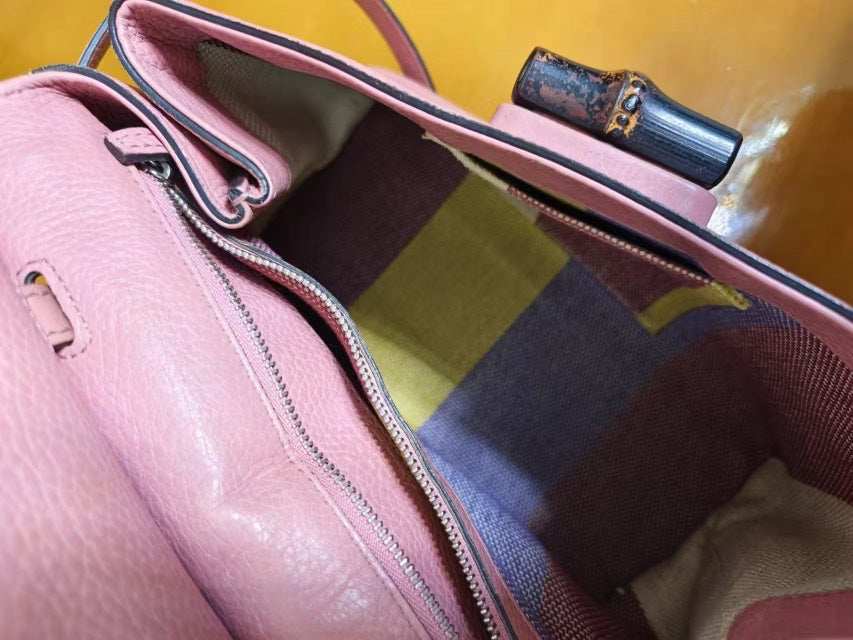 Gucci Bamboo Daily Pink Leather Handbag Medium