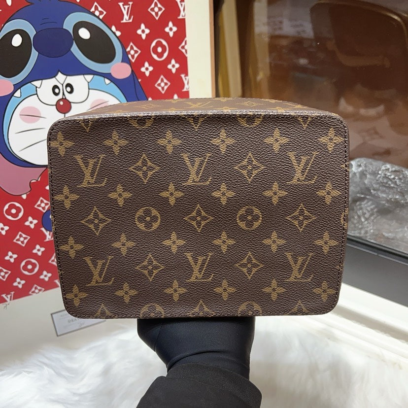 Louis Vuitton Monogram Nice Jewelry Case Brown