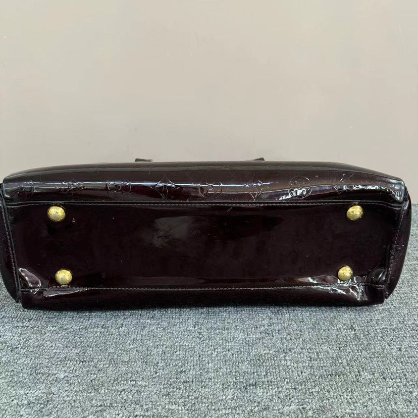 Louis Vuitton Cherry Vernis Leather Handbag Small