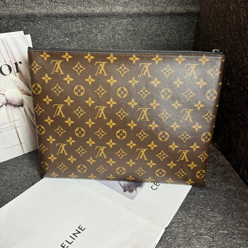 Louis Vuitton Monogram Brown Toiletry Bag 19SS Limited Edition Chain Strap