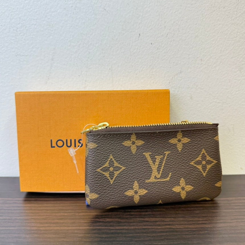 Louis Vuitton Monogram Brown Canvas Key Pouch LB105066