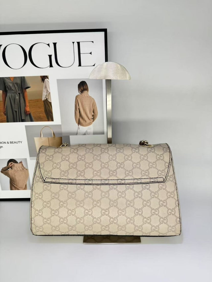 Gucci Emily GG Beige Leather Chain Shoulder Bag Medium