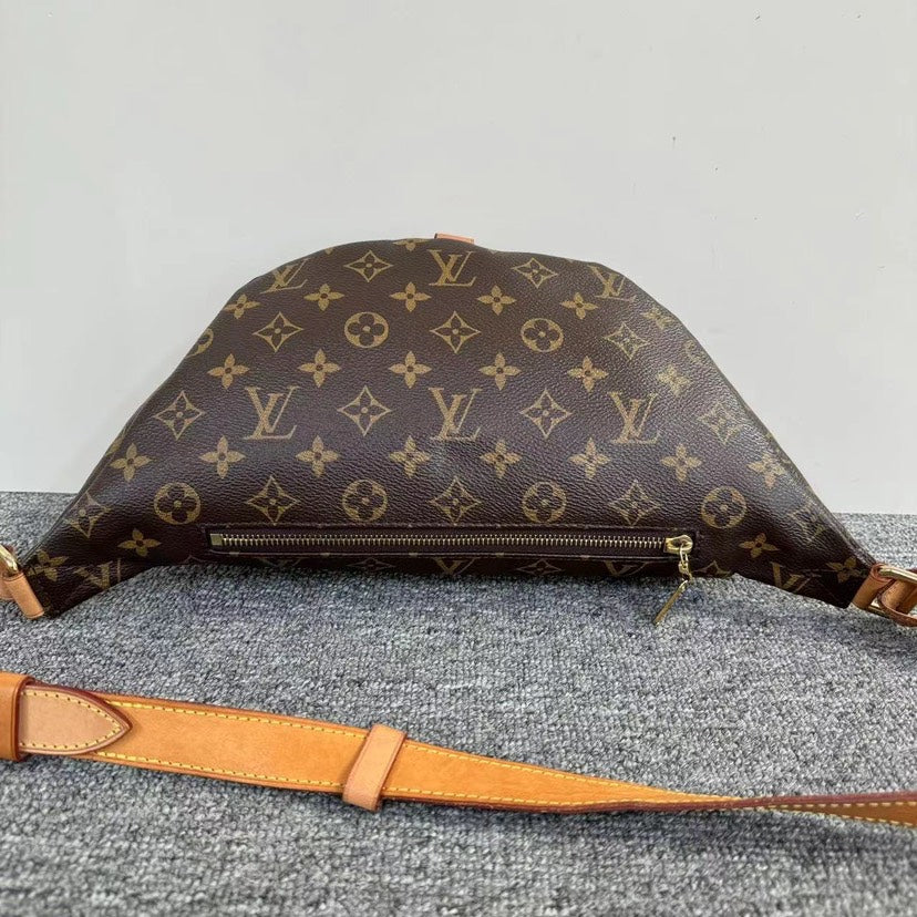 Louis Vuitton Monogram Canvas Belt Bum Bag Brown