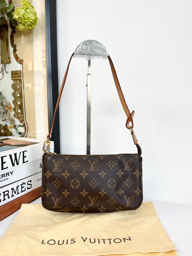 Louis Vuitton Monogram Pochette Bag Brown