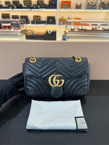 Gucci Marmont 26 Black Shoulder Bag