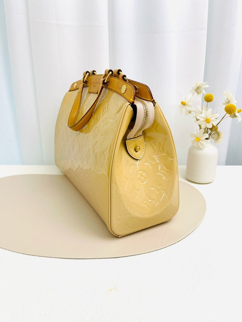Louis Vuitton Wilshire Yellow Vernis Handbag
