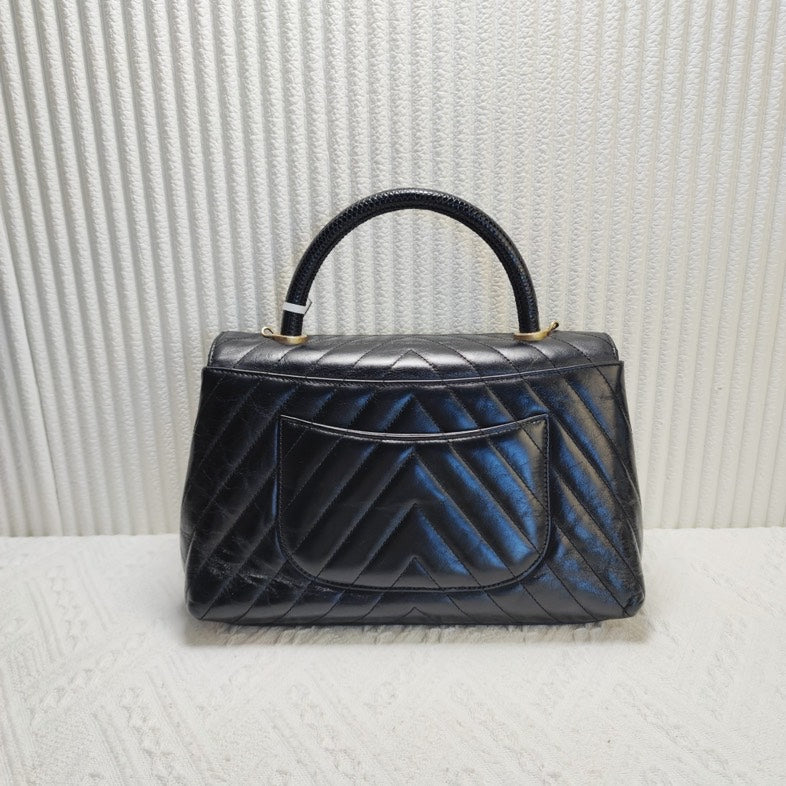 Top Quality Chanel Coco Handle Calfskin Bag Black Top Handle Bag 11824969