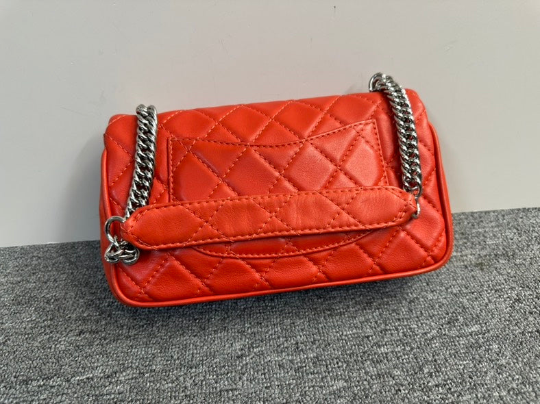 Top Quality Chanel Red Quilted Shoulder Bag