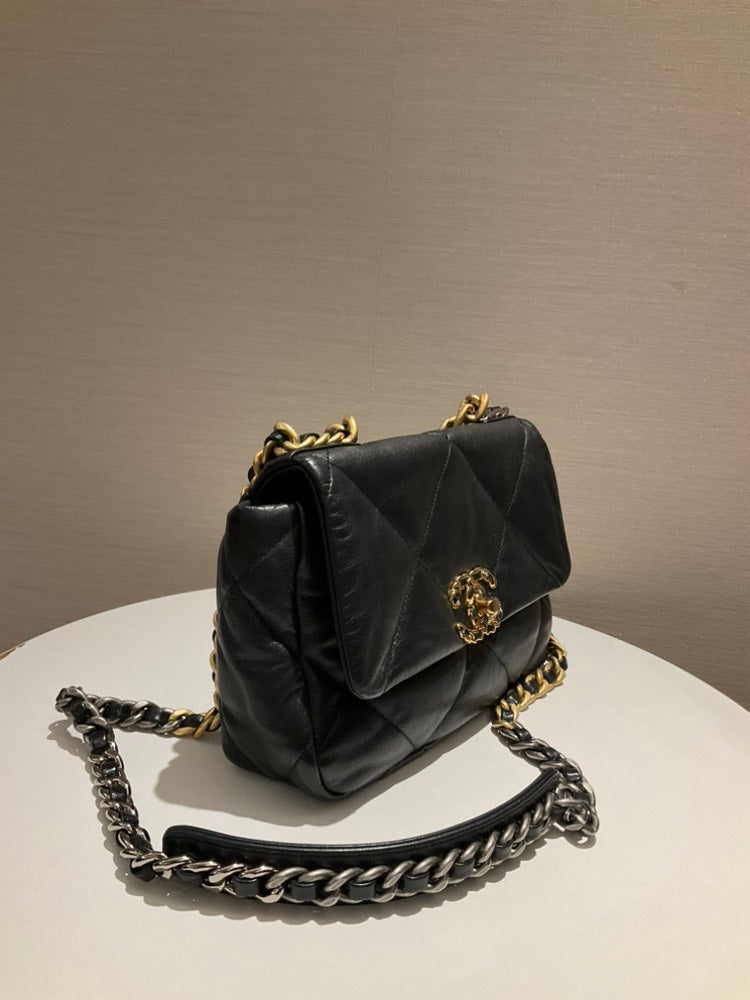 Top Quality Chanel 19 Small Black Quilted Shoulder Bag