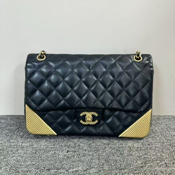 Top Quality Chanel Quilted Black Leather Shoulder Bag