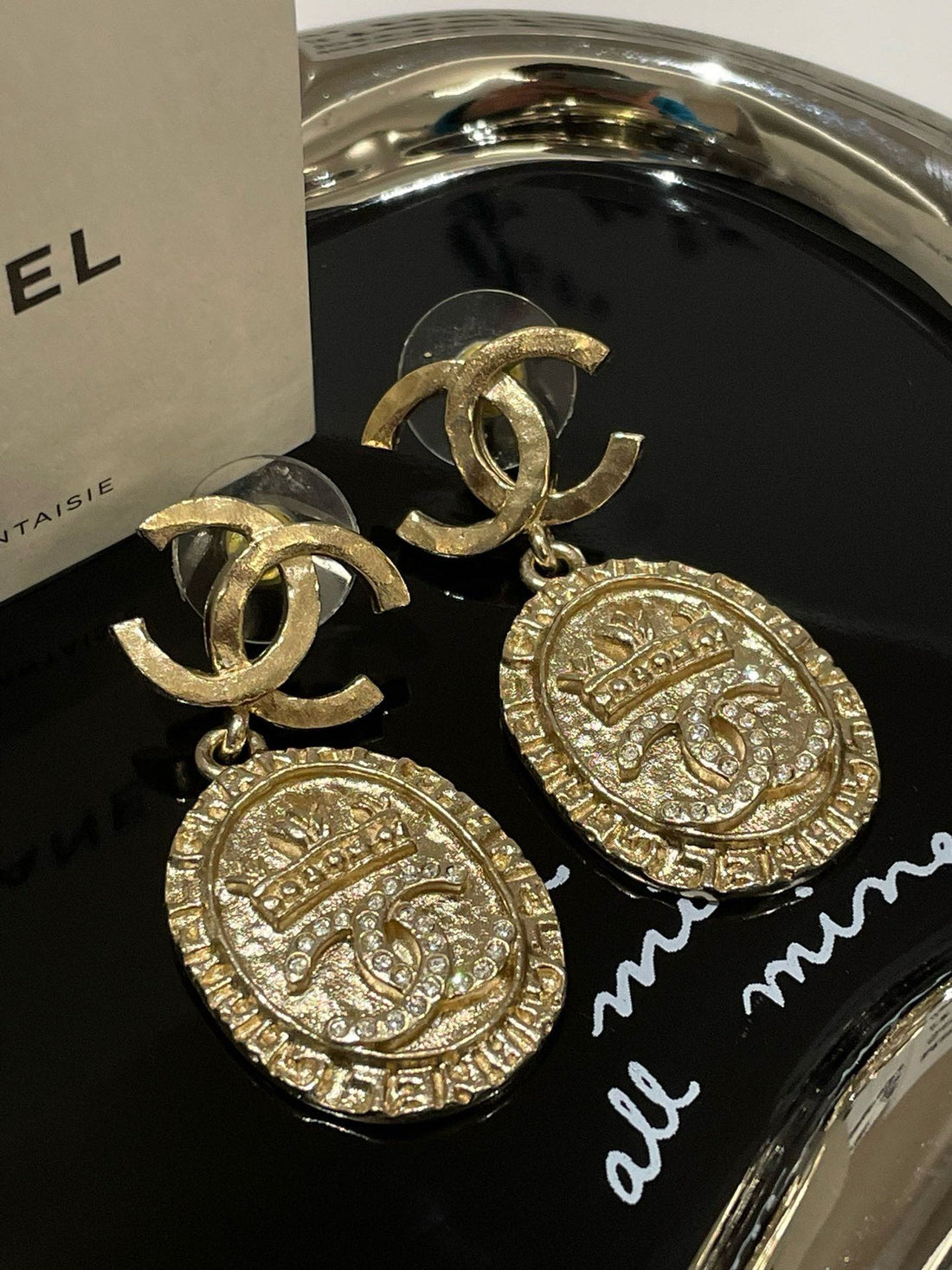 New Top Quality Chanel 21A Crown CC Earrings Gold Earrings