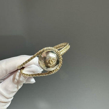 Top Quality Chanel Statement Gold Bangle Bracelet